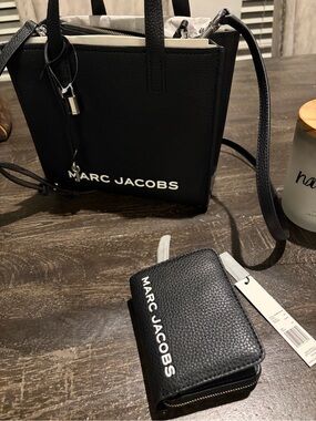 Marc Jacobs Black Pebbled Leather Tote with Matching Zip Wallet set